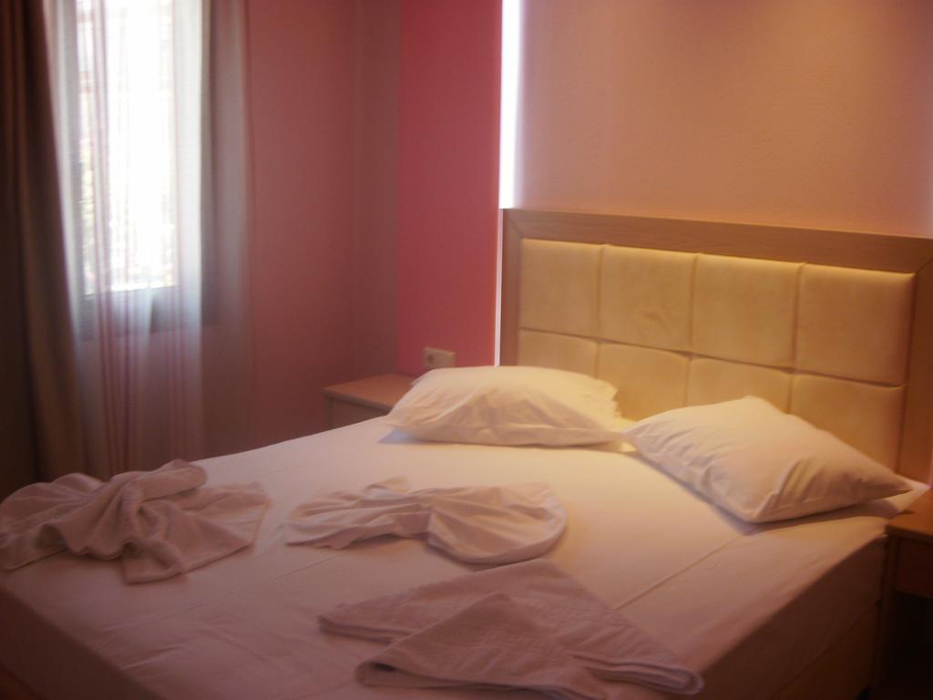Klimis Rooms & Apartments Потос Стая снимка