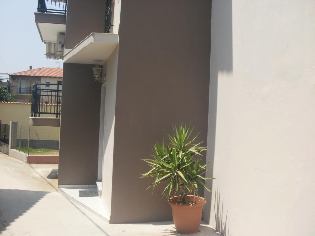Klimis Rooms & Apartments Потос Екстериор снимка